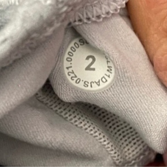 Lululemon Align Tank - Picture 2 of 4